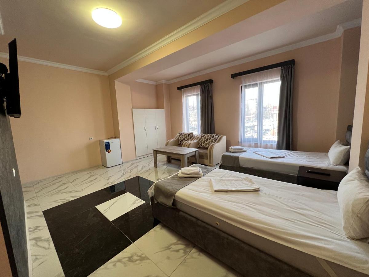 Rp Hotel Erivan Dış mekan fotoğraf