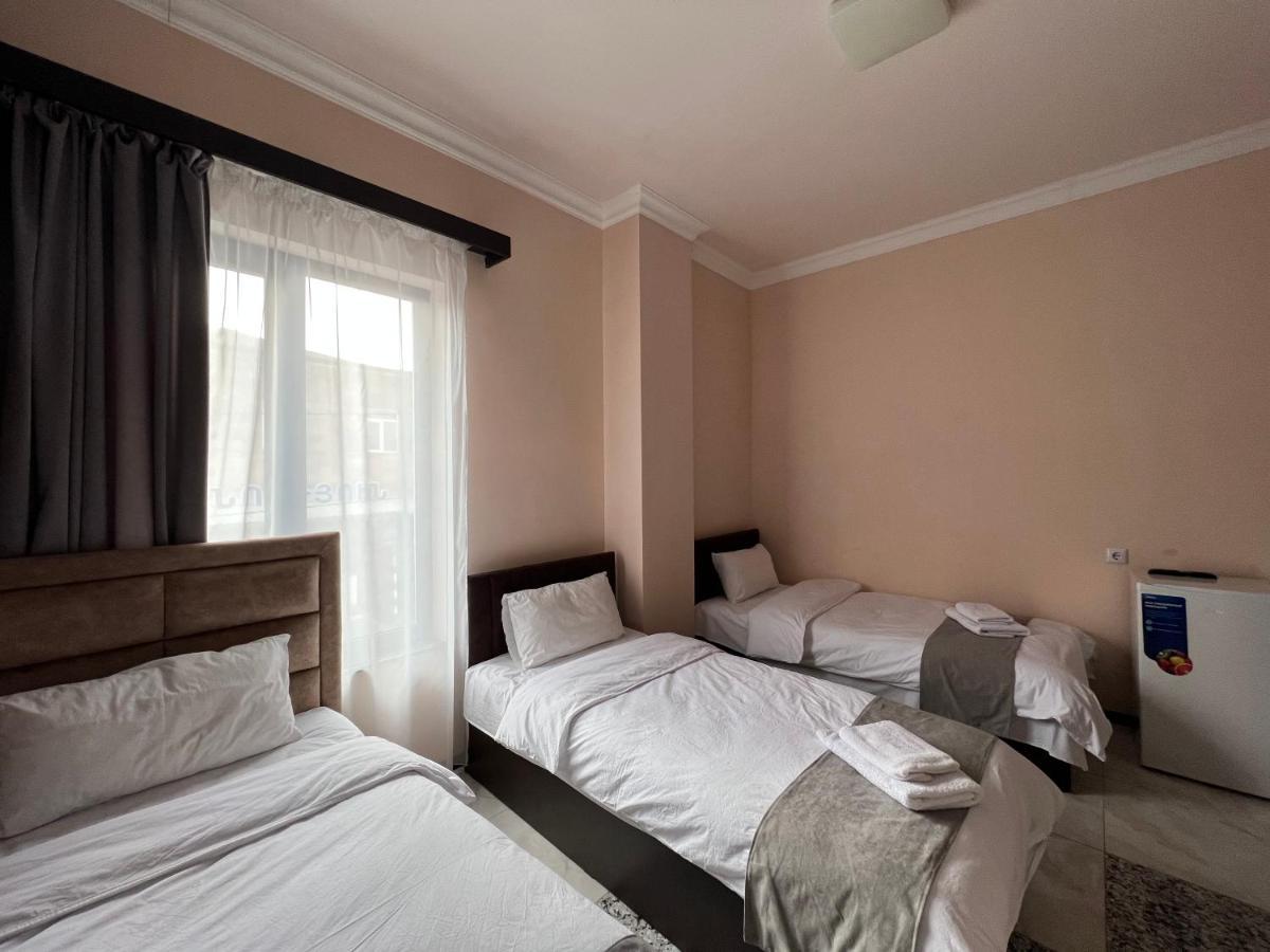 Rp Hotel Erivan Dış mekan fotoğraf