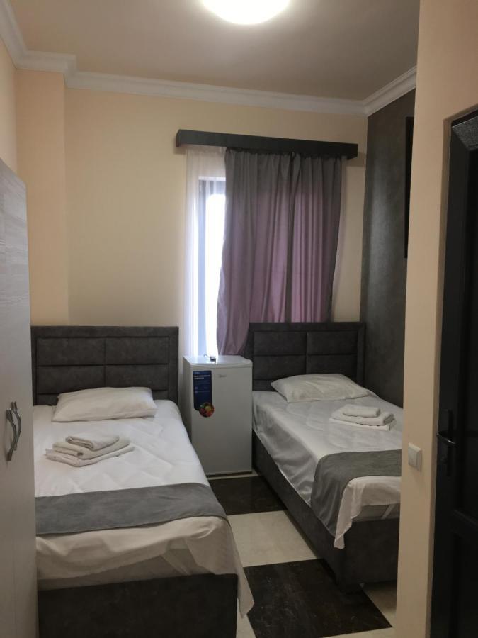 Rp Hotel Erivan Dış mekan fotoğraf