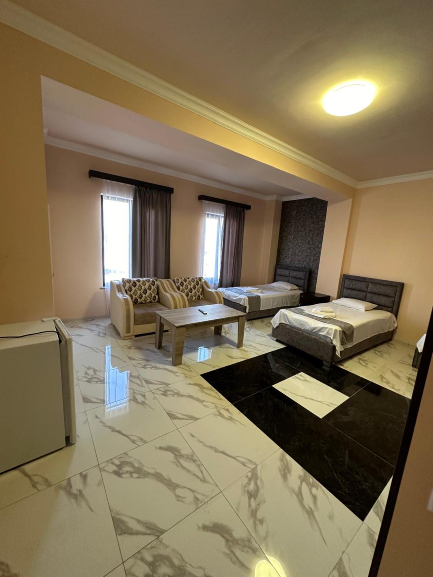 Rp Hotel Erivan Dış mekan fotoğraf